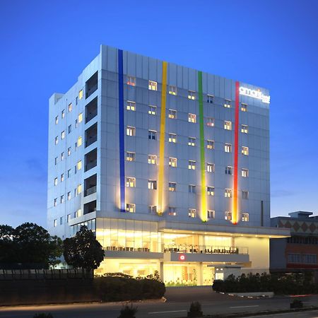 Amaris Hotel Serpong Tangerang Exterior foto